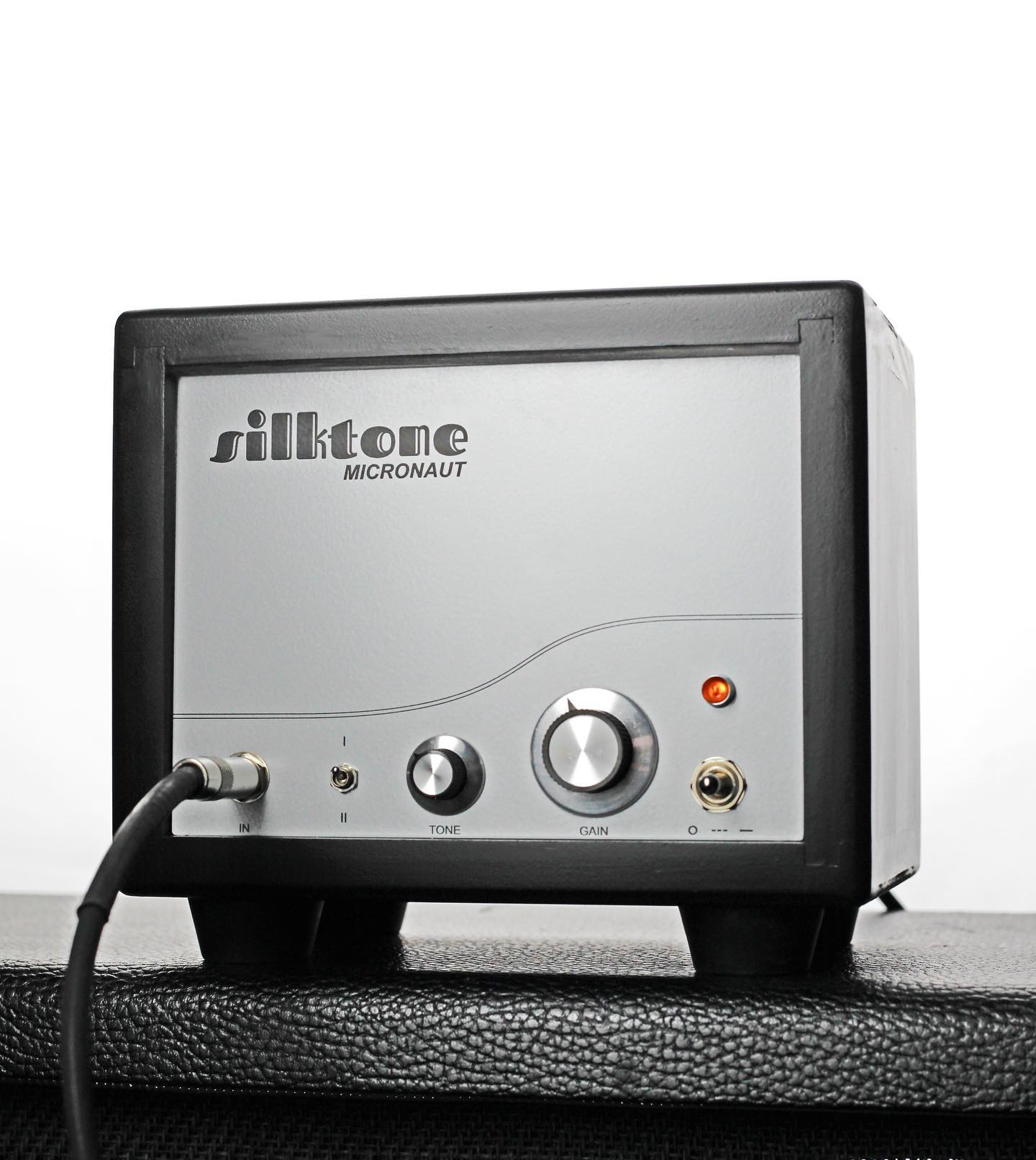 Silktone Micronaut 4-watt Tube Head
