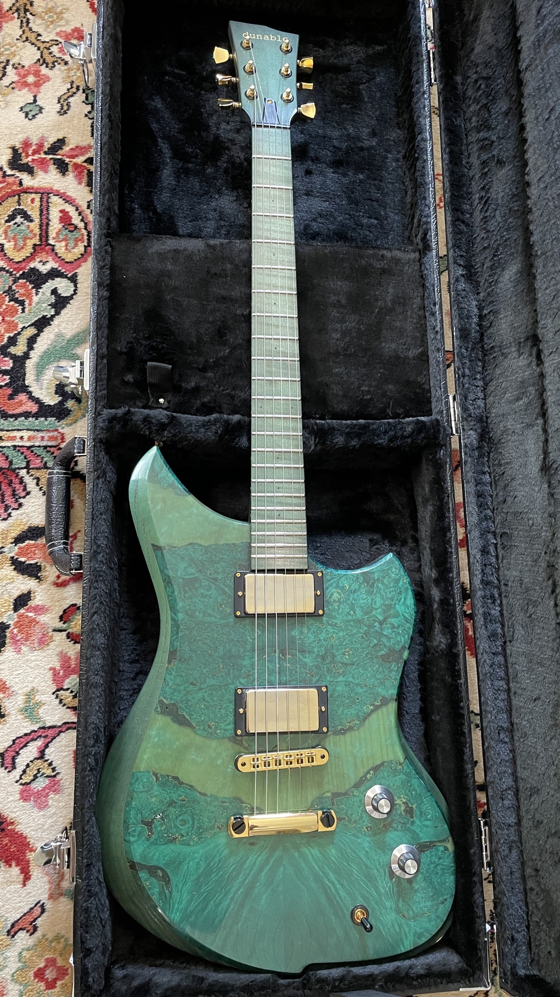 Dunable Guitars Custom Yeti