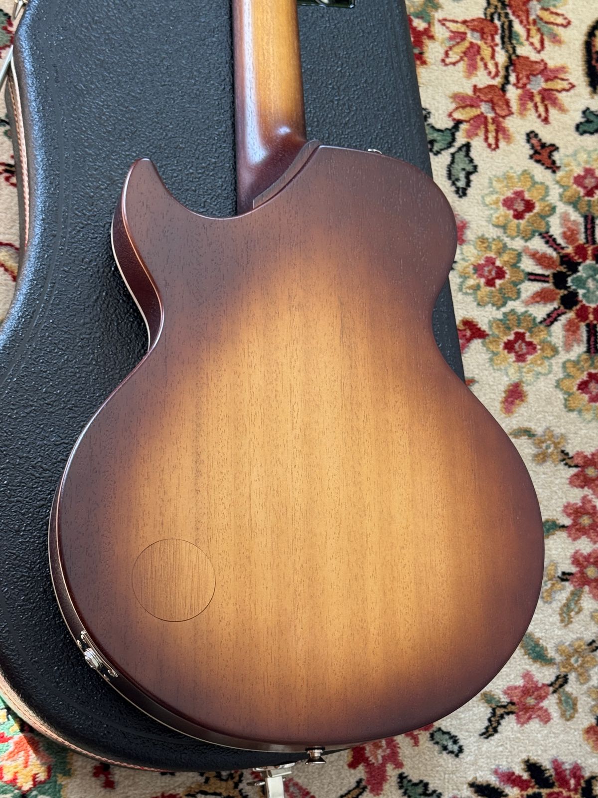 Fibenare Single-Cut Montreux Semi-Hollowbody Rahan
