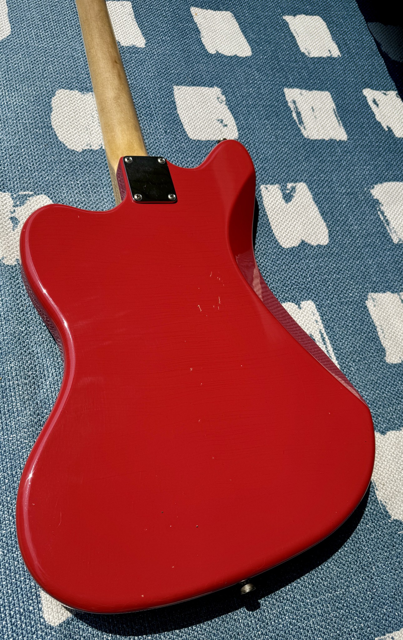 Seüf Guitars Old Hand 10 (OH-10) Offset Style - Fiesta Red