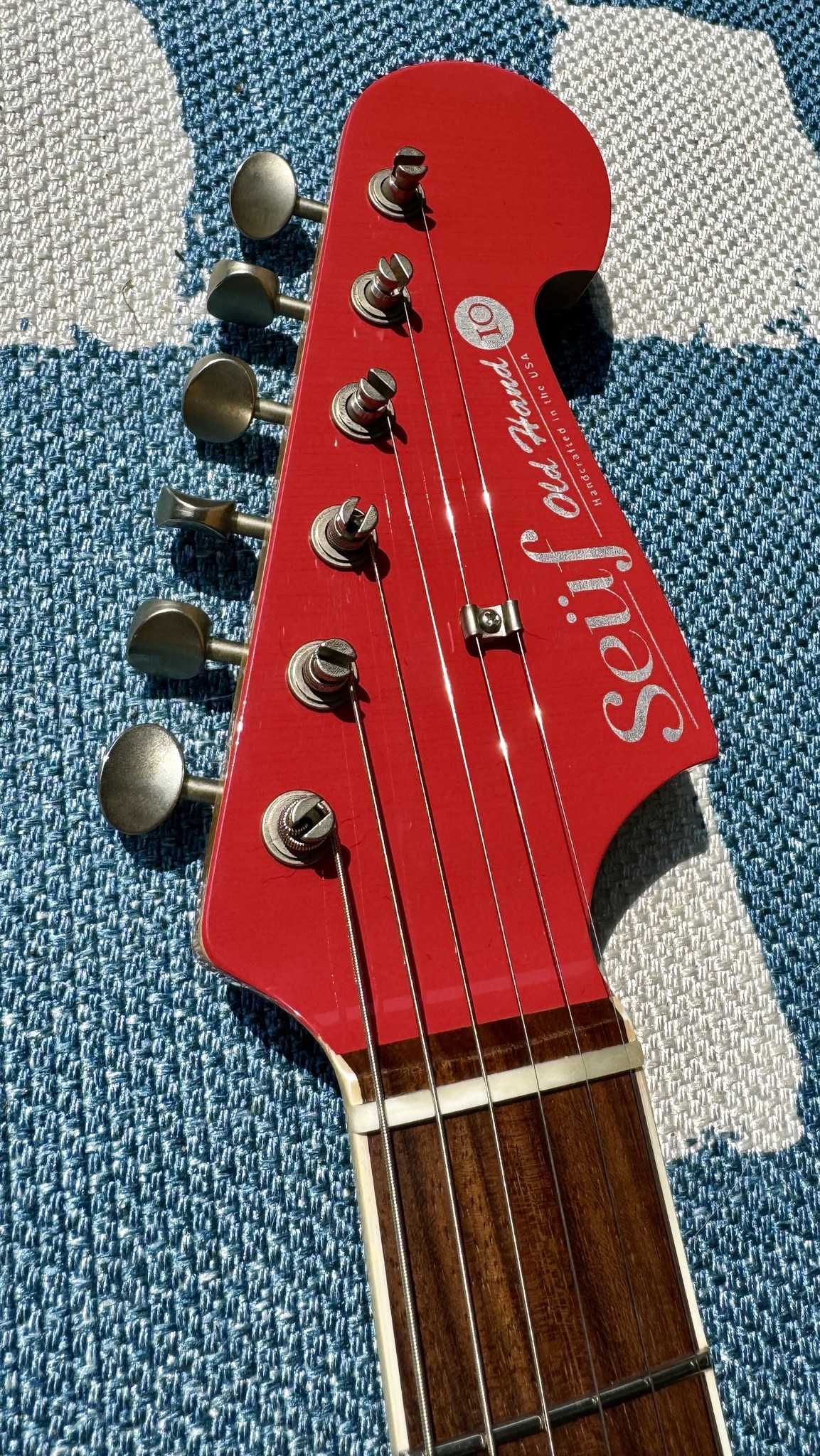 Seüf Guitars Old Hand 10 (OH-10) Offset Style - Fiesta Red