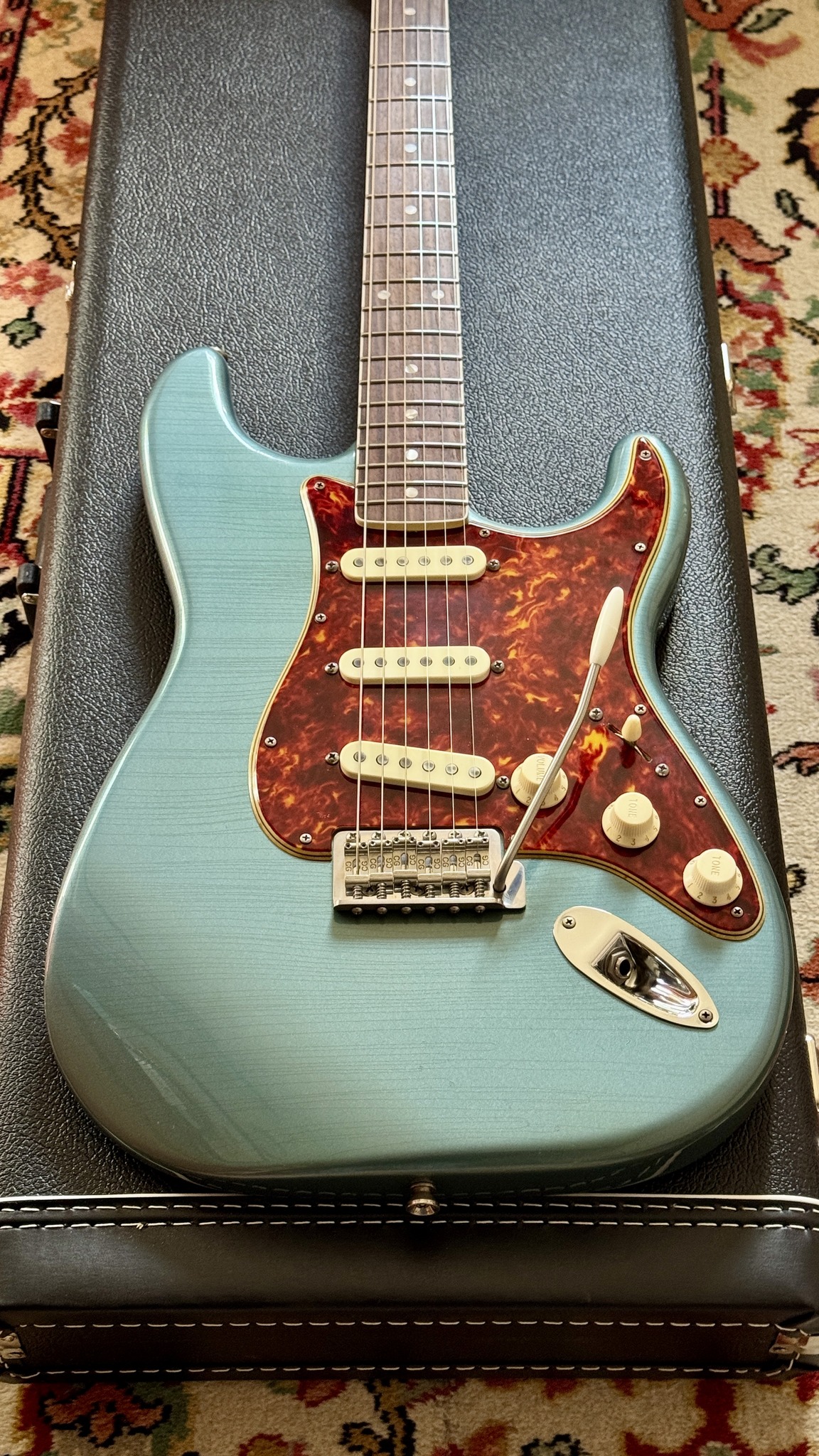 Seüf Guitars Old Hand 19 (OH-19) Strat Style - Aged Pelham Blue