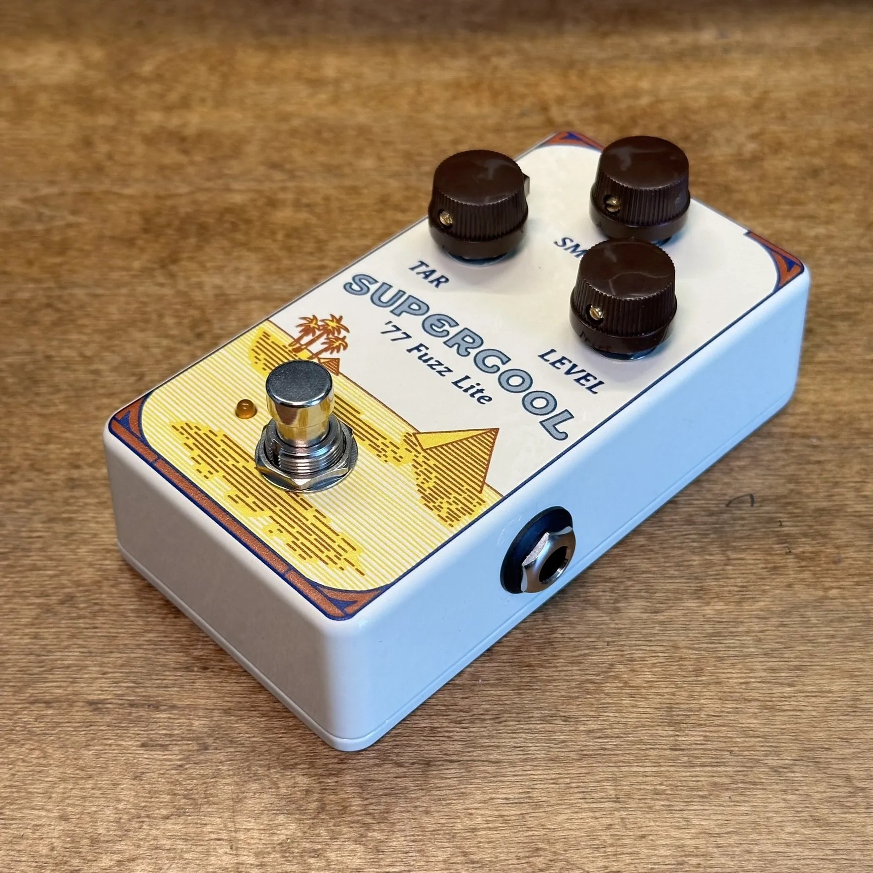 Supercool Pedals ’77 Fuzz Lite