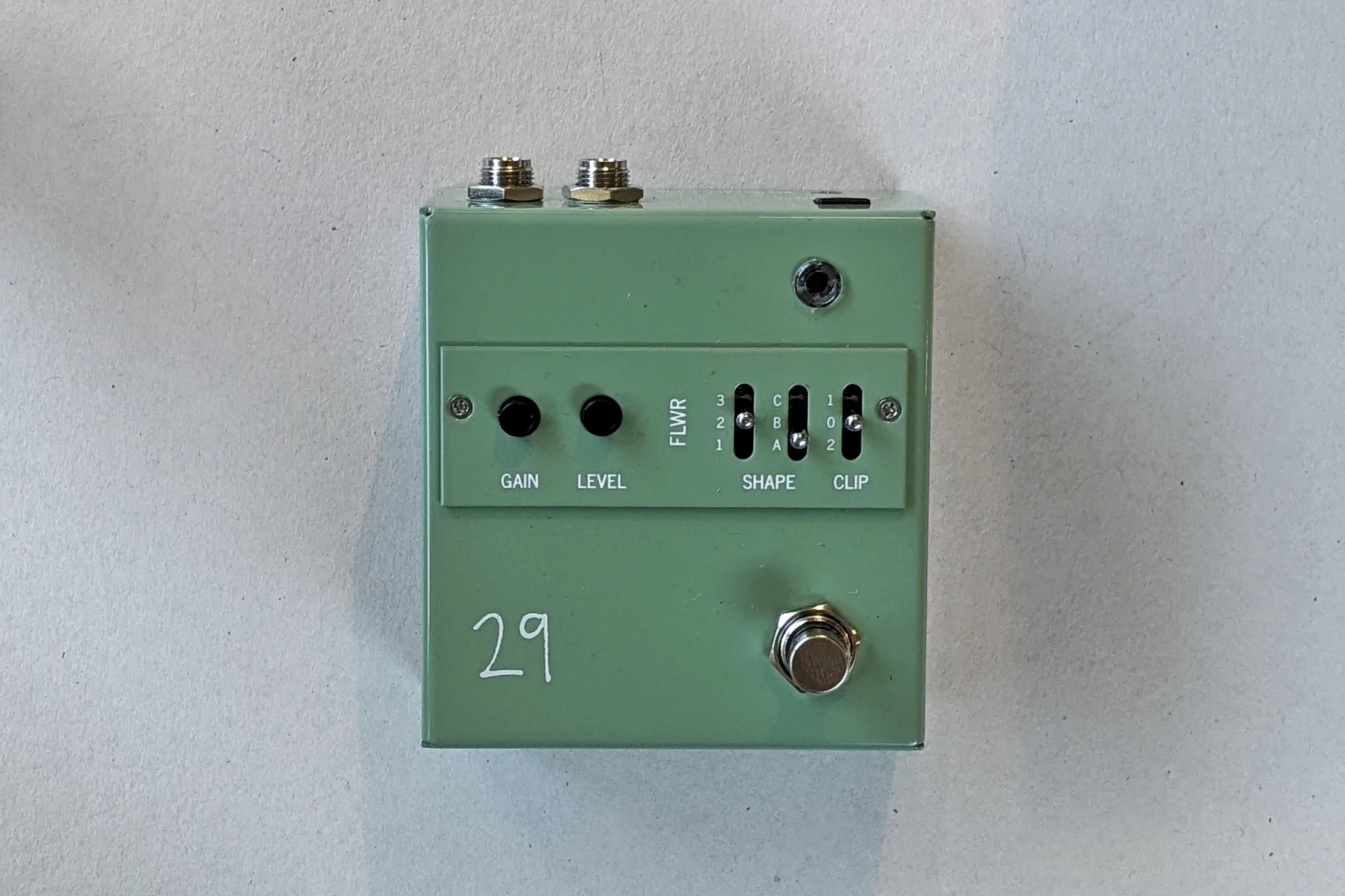 29 Pedals FLWR