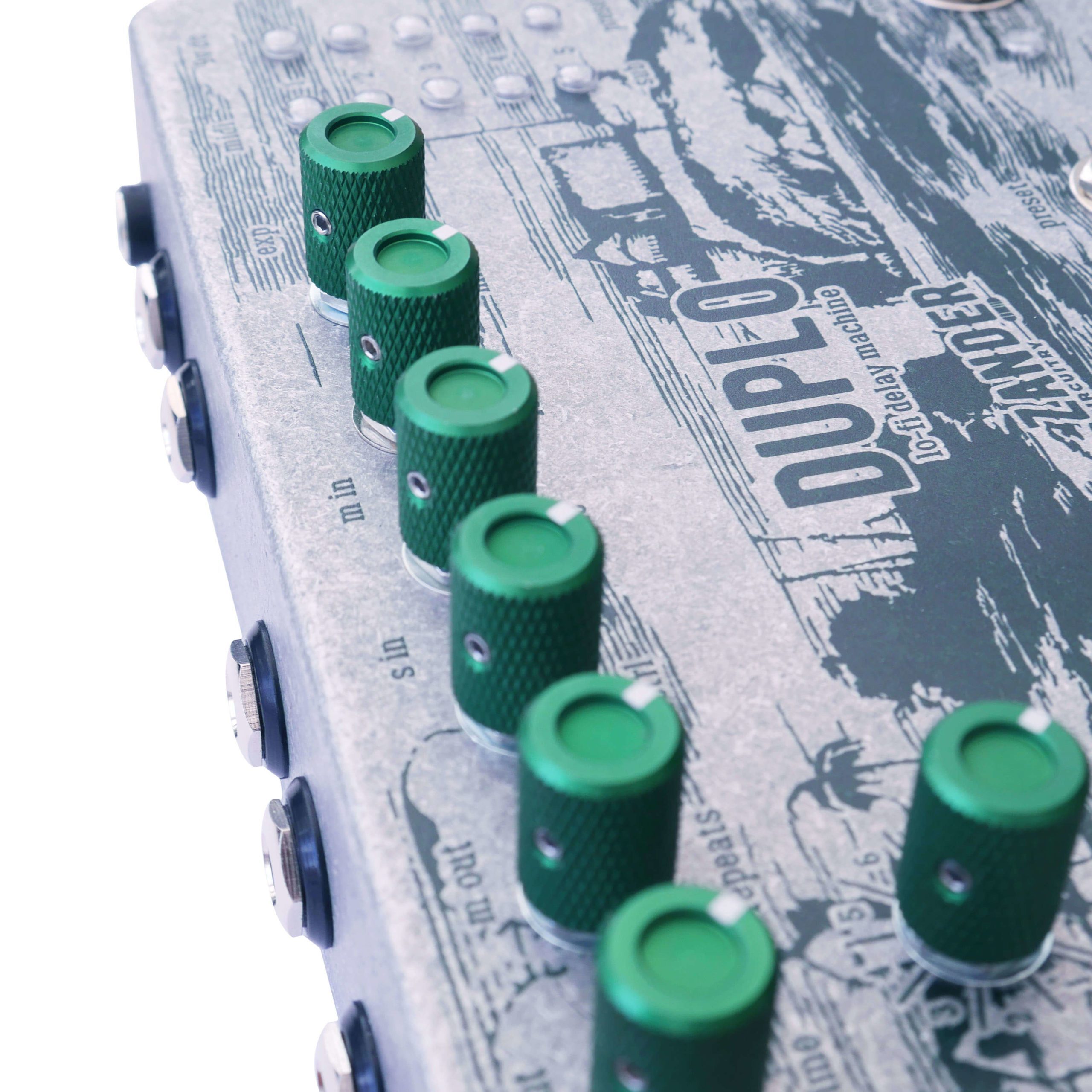Zander Circuitry Duplo lo-fi delay machine