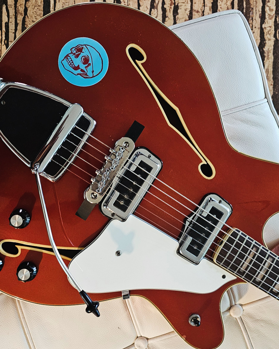 Mastery M10.2G Archtop Bridge - Gold