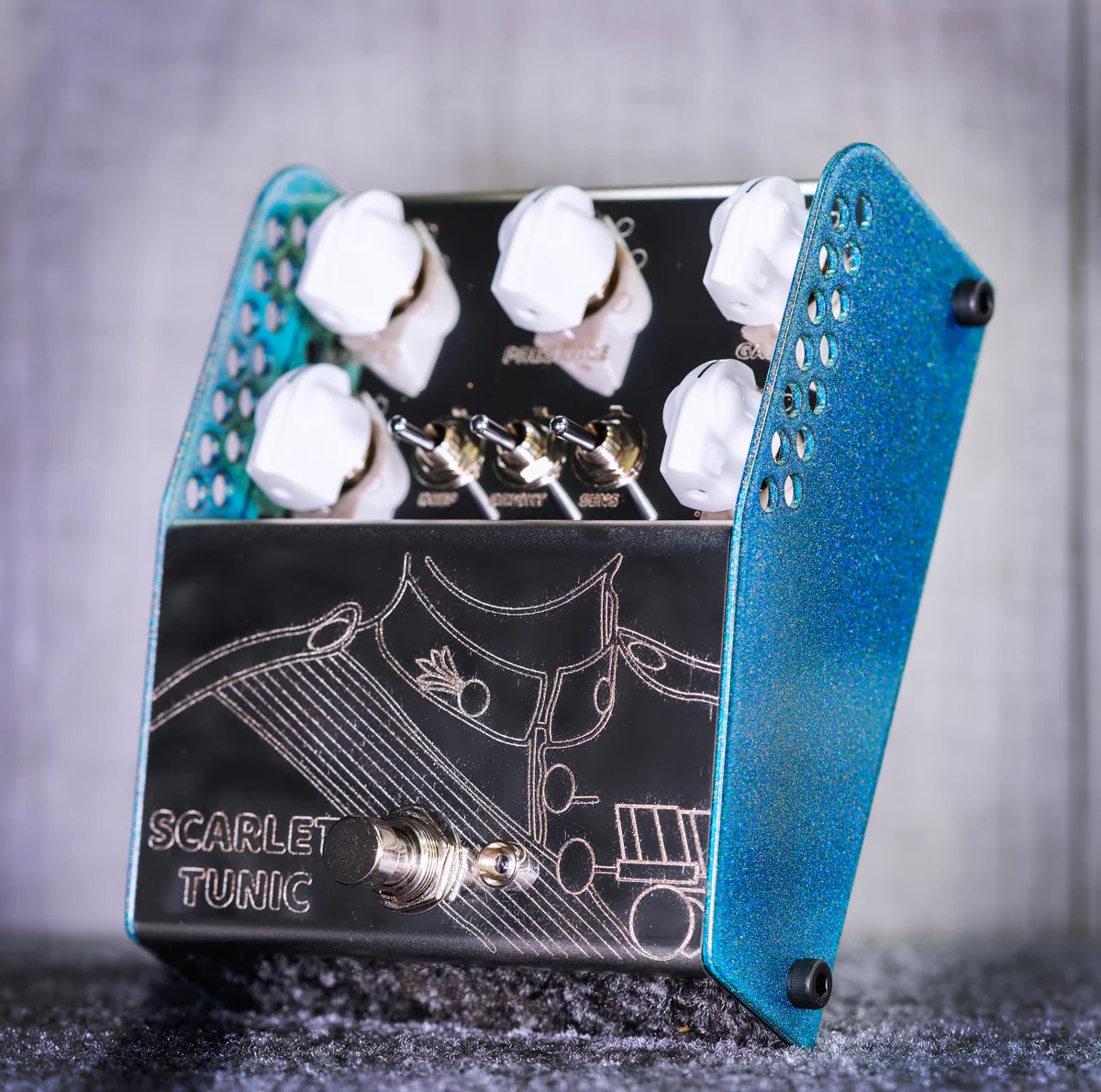 Thorpy FX SCARLET TUNIC MkIIB Analog amp emulator