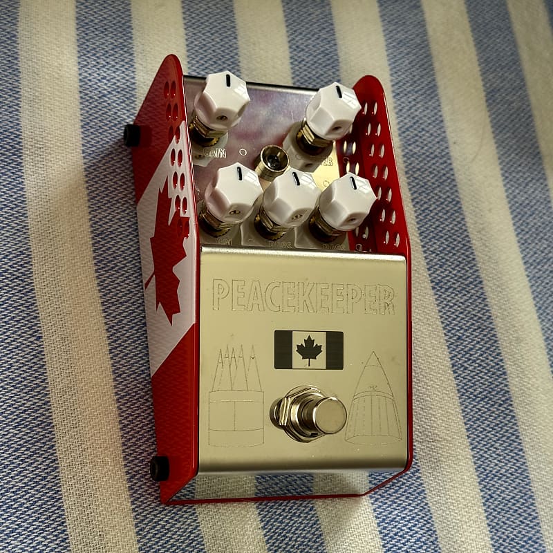 ThorpyFX Peacekeeper V2 Low-Gain Overdrive (Canuck Exclusive Colorway)
