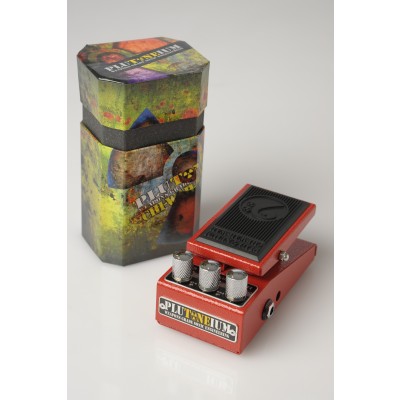 Plutoneium Chi-Wah-Wah Bass
