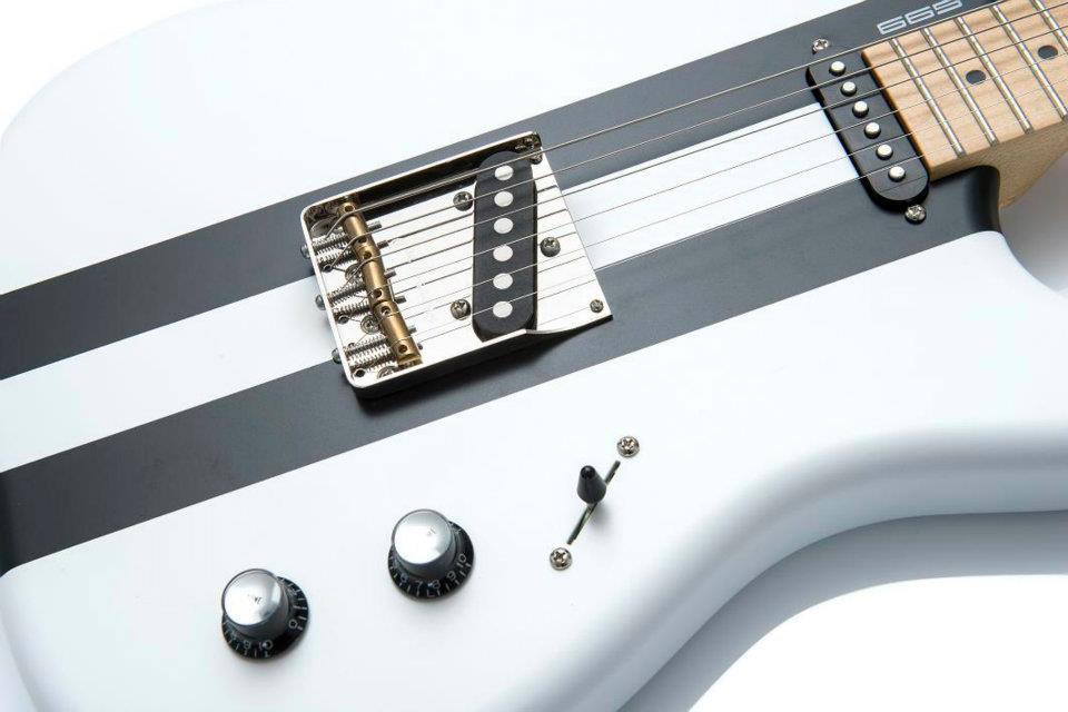 Tausch Guitars 665 `Black Stripes ́